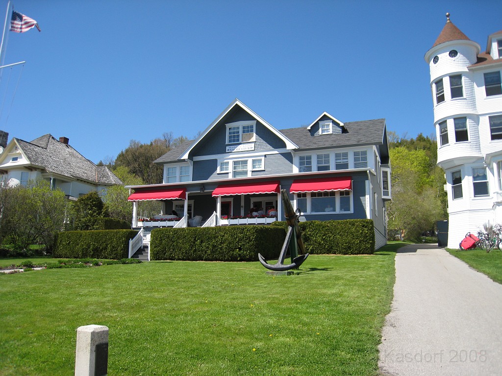 Mackinaw Island Area May 2008 0763.jpg - May 24 2008 a trip to Mackinac City for a 5 M race and a visit to Mackinac Island. A day to the UP, Paradise, Whitefish Point and Tahquamen Falls. This was followed by trips to Petoskey and Charlevoix.